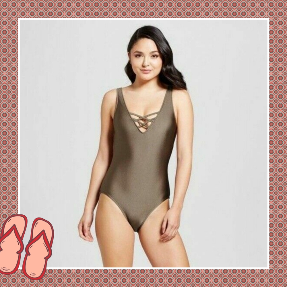 Nwt Mossimo swimsuit size large